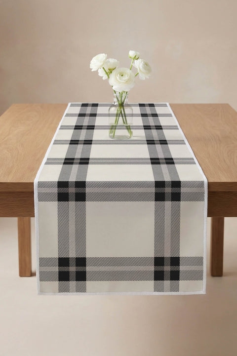 Beyaz Zemin Siyah Modern Kareli Runner