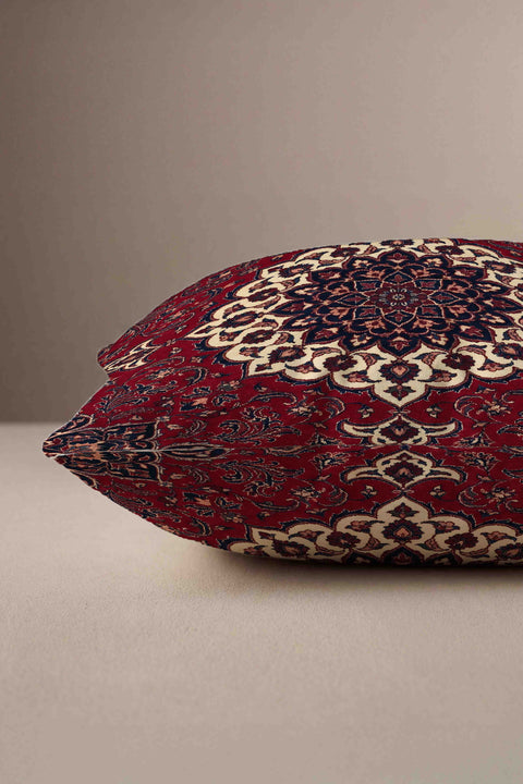 Bordo Zemin Geleneksel Desenli Kırlent Kılıfı